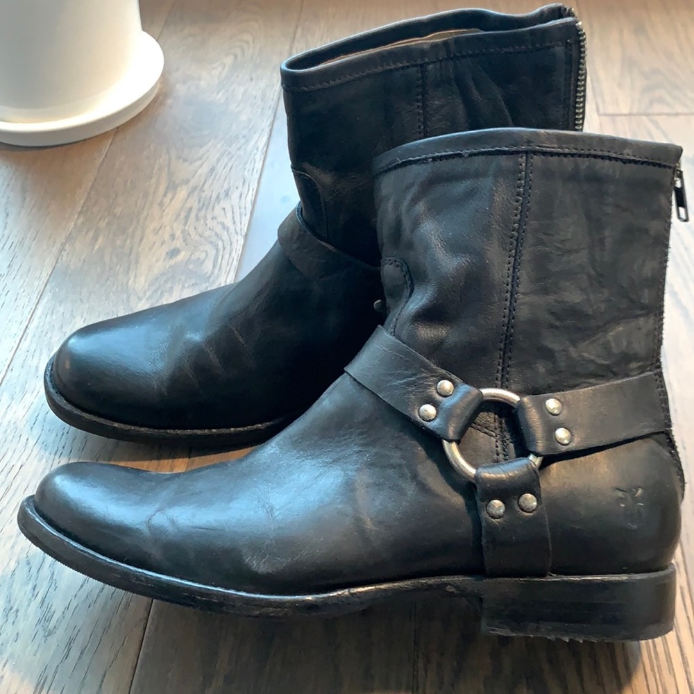 Frye- Veronica Harness Motorcycle booties-Sz 11